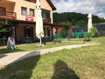 Фотографии Гостевой дом Pensiunea Gama г. Вишеу-де-Сус (Румыния) №4 Фото Гостевой дом Pensiunea Gama г. Вишеу-де-Сус 4