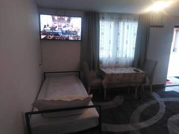 Фото номера Трехместный номер Гостевой дом Casa Paul г. Вишеу-де-Сус 7