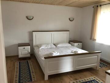 Фото номера Улучшенный семейный номер Гостевой дом Casa Eli г. Вишеу-де-Сус 10