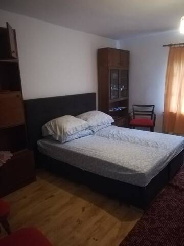 Фото номера Дом с 2 спальнями Дома для отпуска Casa Simona г. Вишеу-де-Сус 11